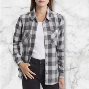 Beach Lunch Lounge Women Gray Plaid Button Down Shirt VERY SOFT Flannel (SIZE:S)